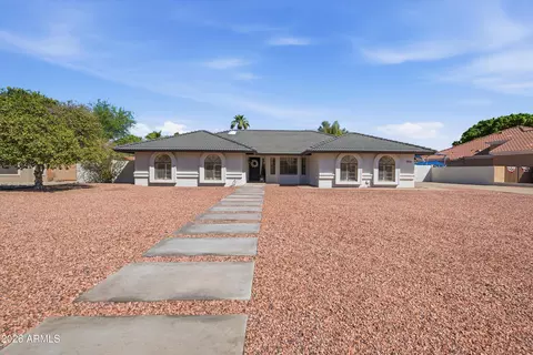 8612 W Via Montoya Dr, Peoria, AZ 85383