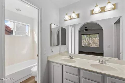 Bath - 3901 E Park Ave, Phoenix, AZ 85044 photo 3 of 3