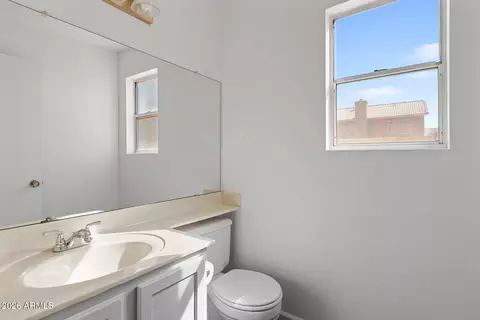 Bath - 3901 E Park Ave, Phoenix, AZ 85044 photo 1 of 3