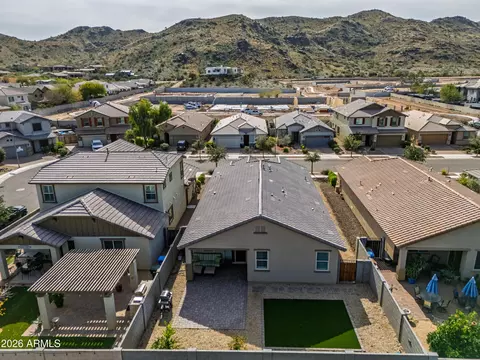 View/Area - 3710 E Branham Ln, Phoenix, AZ 85042 photo 10 of 10