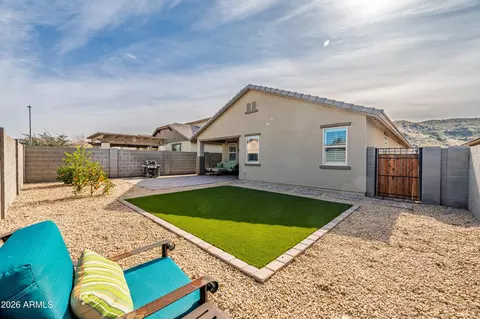 Exterior - 3710 E Branham Ln, Phoenix, AZ 85042 photo 3 of 6