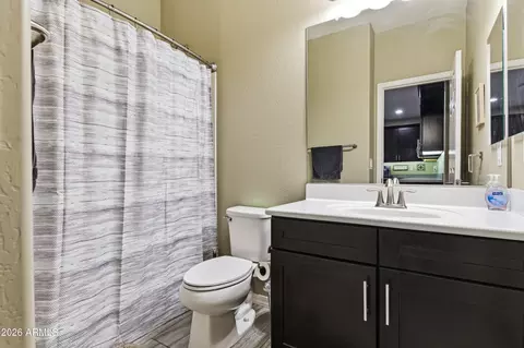 Bath - 3710 E Branham Ln, Phoenix, AZ 85042 photo 5 of 5