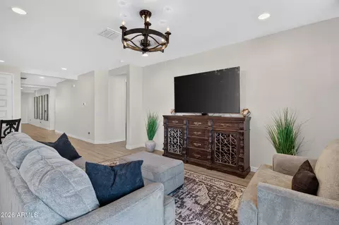 Entry Way - 1402 W Golden Ore Pass, Apache Junction, AZ 85120 photo 5 of 8