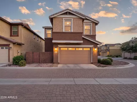 Exterior - 3681 E Perkinsville St, Gilbert, AZ 85295 photo 2 of 14