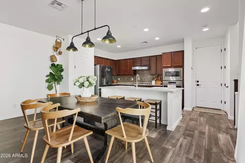 Dining - 3681 E Perkinsville St, Gilbert, AZ 85295 photo 1 of 1