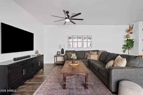 Living - 3681 E Perkinsville St, Gilbert, AZ 85295 photo 1 of 2