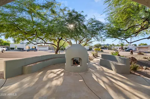 Exterior - 3315 E Malapai Dr, Phoenix, AZ 85028 photo 6 of 14