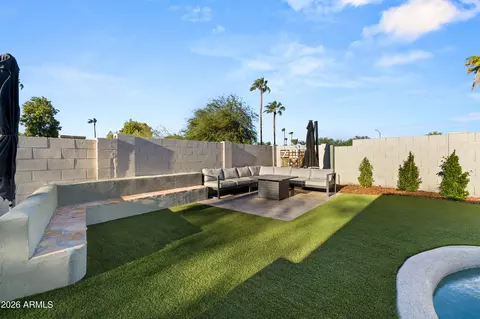 Exterior - 3315 E Malapai Dr, Phoenix, AZ 85028 photo 13 of 14