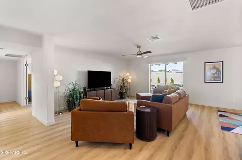 Living - 3315 E Malapai Dr, Phoenix, AZ 85028 photo 3 of 4