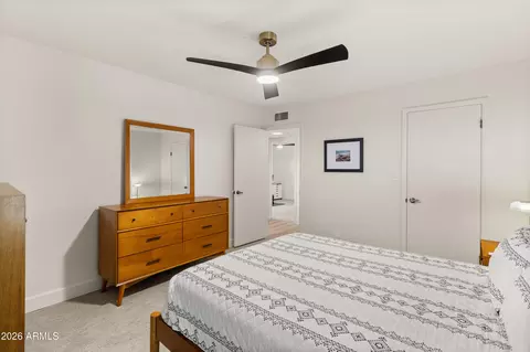 Bedroom - 3315 E Malapai Dr, Phoenix, AZ 85028 photo 9 of 10
