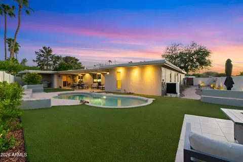 Exterior - 3315 E Malapai Dr, Phoenix, AZ 85028 photo 5 of 14