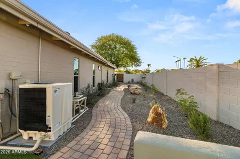 Exterior - 3315 E Malapai Dr, Phoenix, AZ 85028 photo 14 of 14