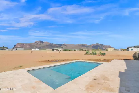 Exterior - 6590 E Tranquilo St, Apache Junction, AZ 85119 photo 4 of 9