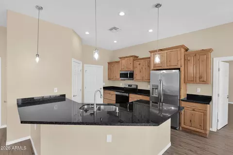 Kitchen - 6590 E Tranquilo St, Apache Junction, AZ 85119 photo 1 of 3