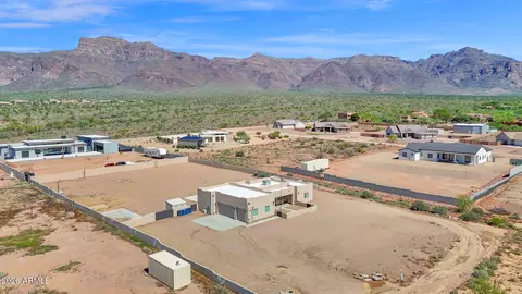 View/Area - 6590 E Tranquilo St, Apache Junction, AZ 85119 photo 7 of 8