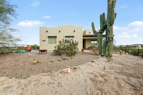 28515 N Saddle Tramp Way, San Tan Valley, AZ 85144