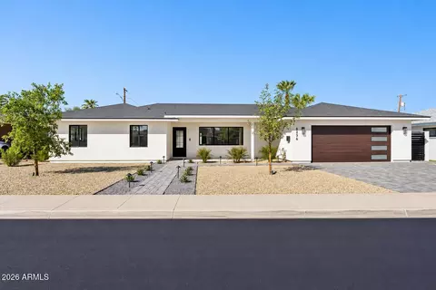 8236 E Cambridge Ave, Scottsdale, AZ 85257