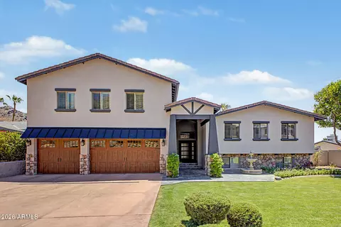 Exterior - 2229 E Belmont Ave, Phoenix, AZ 85020 photo 3 of 11