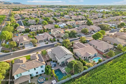 View/Area - 1974 E Dubois Ave, Gilbert, AZ 85298 photo 7 of 10