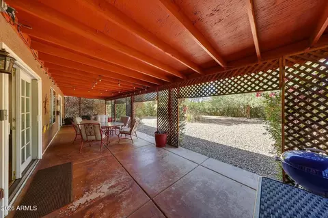 Exterior - 3992 N 14th St, Phoenix, AZ 85014 photo 2 of 8
