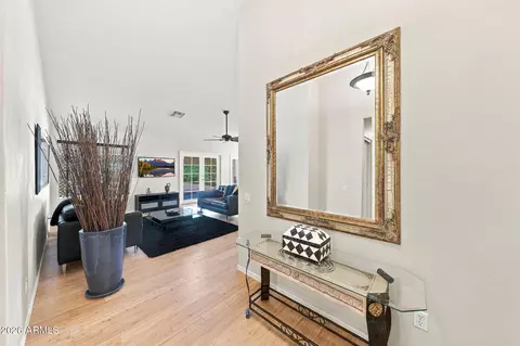 Entry Way - 3992 N 14th St, Phoenix, AZ 85014 photo 1 of 1