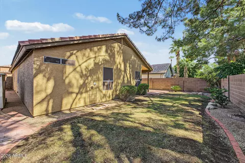 Exterior - 4237 E Morrow Dr, Phoenix, AZ 85050 photo 7 of 9