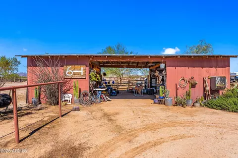 46306 W Trotter Rd, Wickenburg, AZ 85390