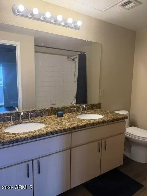 Bath - 1720 E Thunderbird Rd #3112, Phoenix, AZ 85022 photo 1 of 1