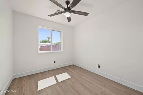 Bedroom - 9809 E Birchwood Ave, Mesa, AZ 85208 photo 3 of 5