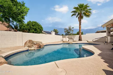 Exterior - 2734 E Vista Dr, Phoenix, AZ 85032 photo 8 of 11