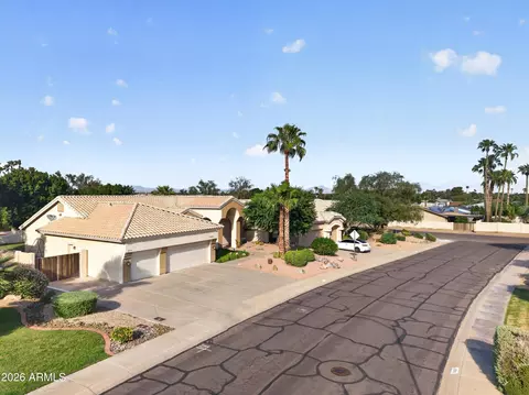 View/Area - 2734 E Vista Dr, Phoenix, AZ 85032 photo 1 of 11