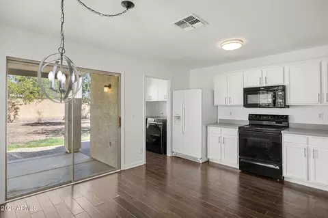 Kitchen - 1419 N Thunderbird Ave, Gilbert, AZ 85234 photo 2 of 2