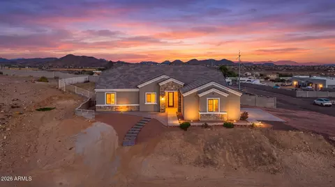 11422 W Tether Trl, Peoria, AZ 85383