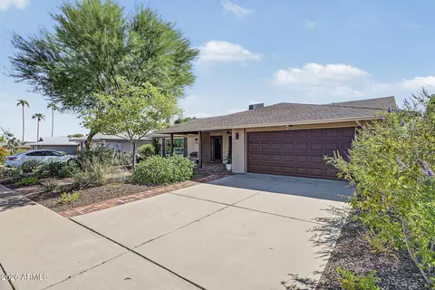 Exterior - 4319 E Sacaton St, Phoenix, AZ 85044 photo 5 of 6