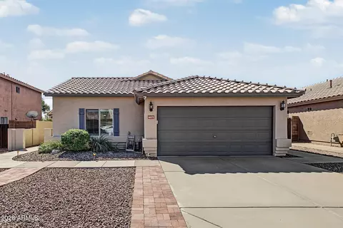 Exterior - 4675 E Summerhaven Dr, Phoenix, AZ 85044 photo 2 of 10