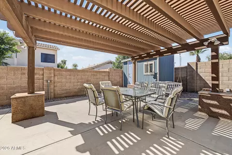 Exterior - 4675 E Summerhaven Dr, Phoenix, AZ 85044 photo 5 of 10