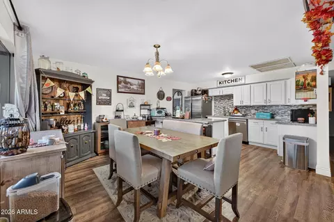 Kitchen - 1263 E Marilyn Ave, Mesa, AZ 85204 photo 2 of 2