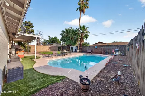 Exterior - 1263 E Marilyn Ave, Mesa, AZ 85204 photo 3 of 5