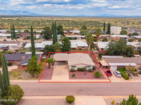 517 Howard Dr, Sierra Vista, AZ 85635