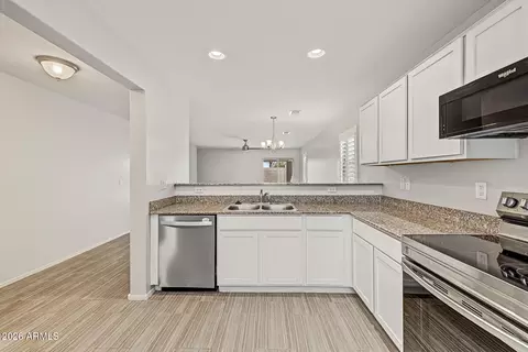 Kitchen - 1874 W Stagecoach St, Apache Junction, AZ 85120 photo 2 of 4