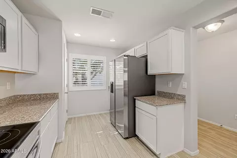 Kitchen - 1874 W Stagecoach St, Apache Junction, AZ 85120 photo 4 of 4