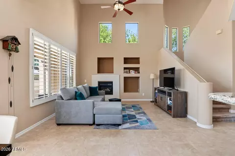 Living - 3131 E Legacy Dr #1032, Phoenix, AZ 85042 photo 2 of 3