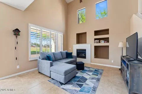 Living - 3131 E Legacy Dr #1032, Phoenix, AZ 85042 photo 3 of 3