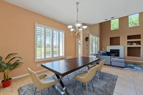 Dining - 3131 E Legacy Dr #1032, Phoenix, AZ 85042 photo 2 of 2