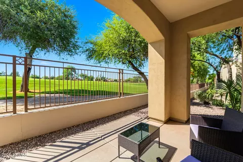 Exterior - 3131 E Legacy Dr #1032, Phoenix, AZ 85042 photo 3 of 11