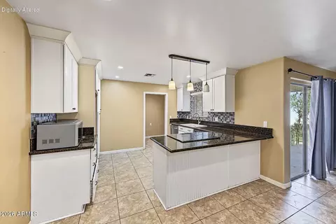 1226 E Avenida Ellena Ave, Casa Grande, AZ 85122