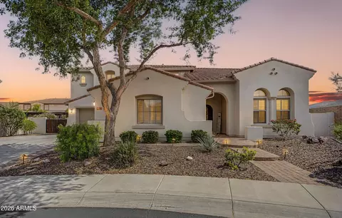 13091 W Chucks Ave, Peoria, AZ 85383