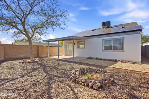 Exterior - 17403 N 28 Ave, Phoenix, AZ 85053 photo 4 of 5