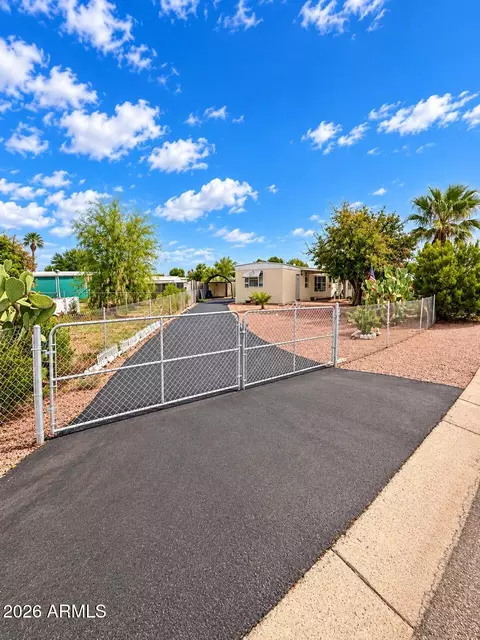 9302 Edgewood Ave, Mesa, AZ 85208 photo 2