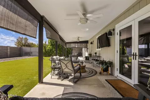 Exterior - 2301 E Whitton Ave, Phoenix, AZ 85016 photo 3 of 6